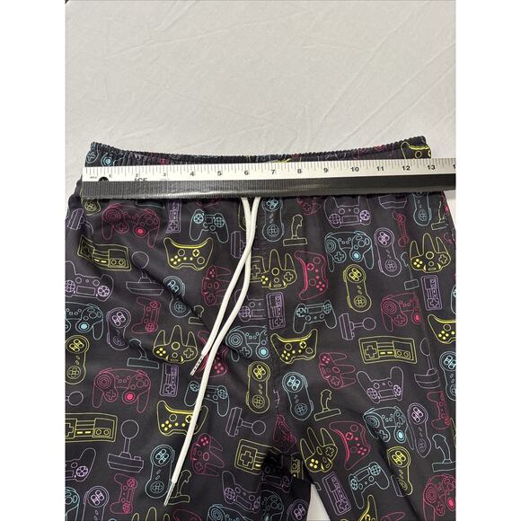 Lucowee Boys Large Swim Shorts Trunks Video Game Controllers Beach Surf Resort - Picture 5 of 7